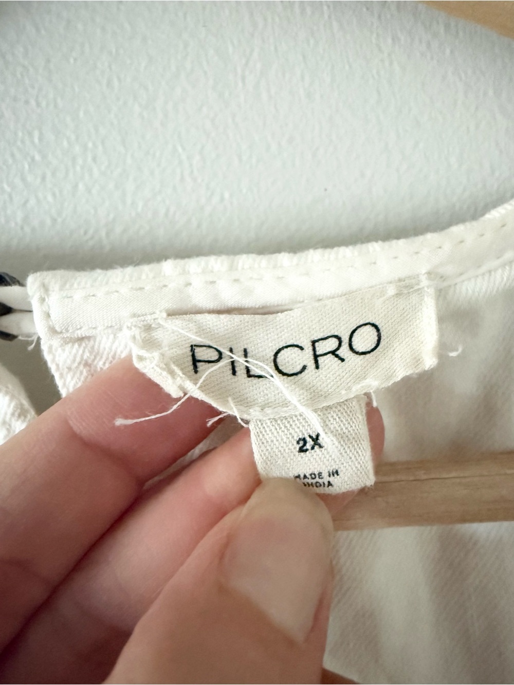 Pilcro Anthropologie Ruffle V-Neck Cotton Shift Dress in Cream Size 2X - Picture 5 of 7